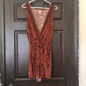 Sunflower romper 🌻